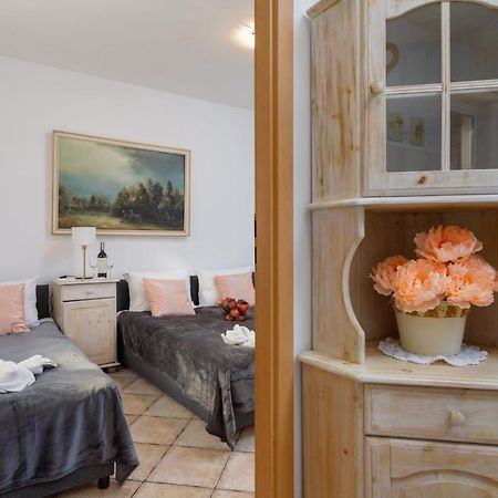 Apartment With Veranda Torunska Pobierowo By Noclegi Renters Экстерьер фото
